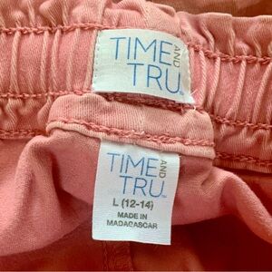 Time and Tru Coral Pink Elastic-Waist Shorts Size Large 12-14
